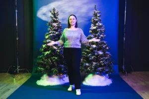 ChristmasP rops Clownfish WebR es Tress jpg 300x200