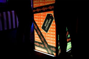 Christmas Mach Machine Clownfish Events Woodlands scaled 1 300x200