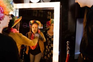 Rhinefield Mirror Booth 2 scaled 1 300x200