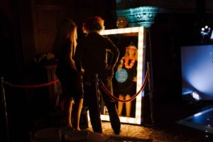 Rhinefield Mirror Booth 5 scaled 1 300x200