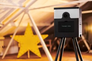 Selfie Pod Leo 1 scaled 1 480x320