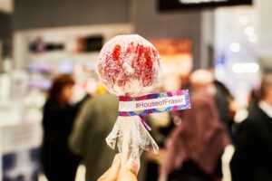 Single Toffee Apple Branded scaled 1 300x200