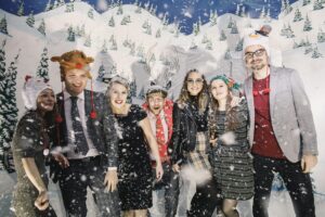 Snow Globe Rhinefield scaled 1 480x320