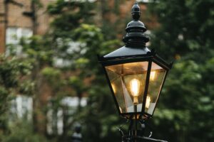 Victorian lamppost garden lighting scaled 1 450x300