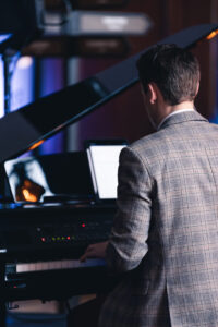 Vitruvian 22 BP HighR es 43 scaled 1 200x300