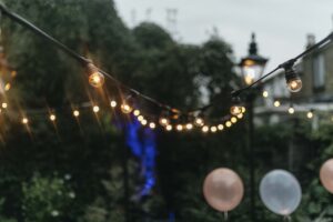 garden festoon lighting scaled 1 300x200