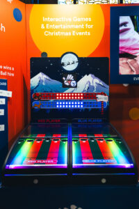 roll a ball reindeer 2 player 3 200x300