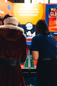 roll a ball reindeer 2 player 8 200x300