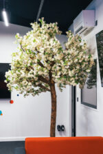 Artificial Trees Clownfish Events 7 320x480