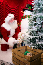 Santa MG Clownfish Events 07 200x300